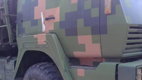 保山本服务专注外墙迷彩涂装